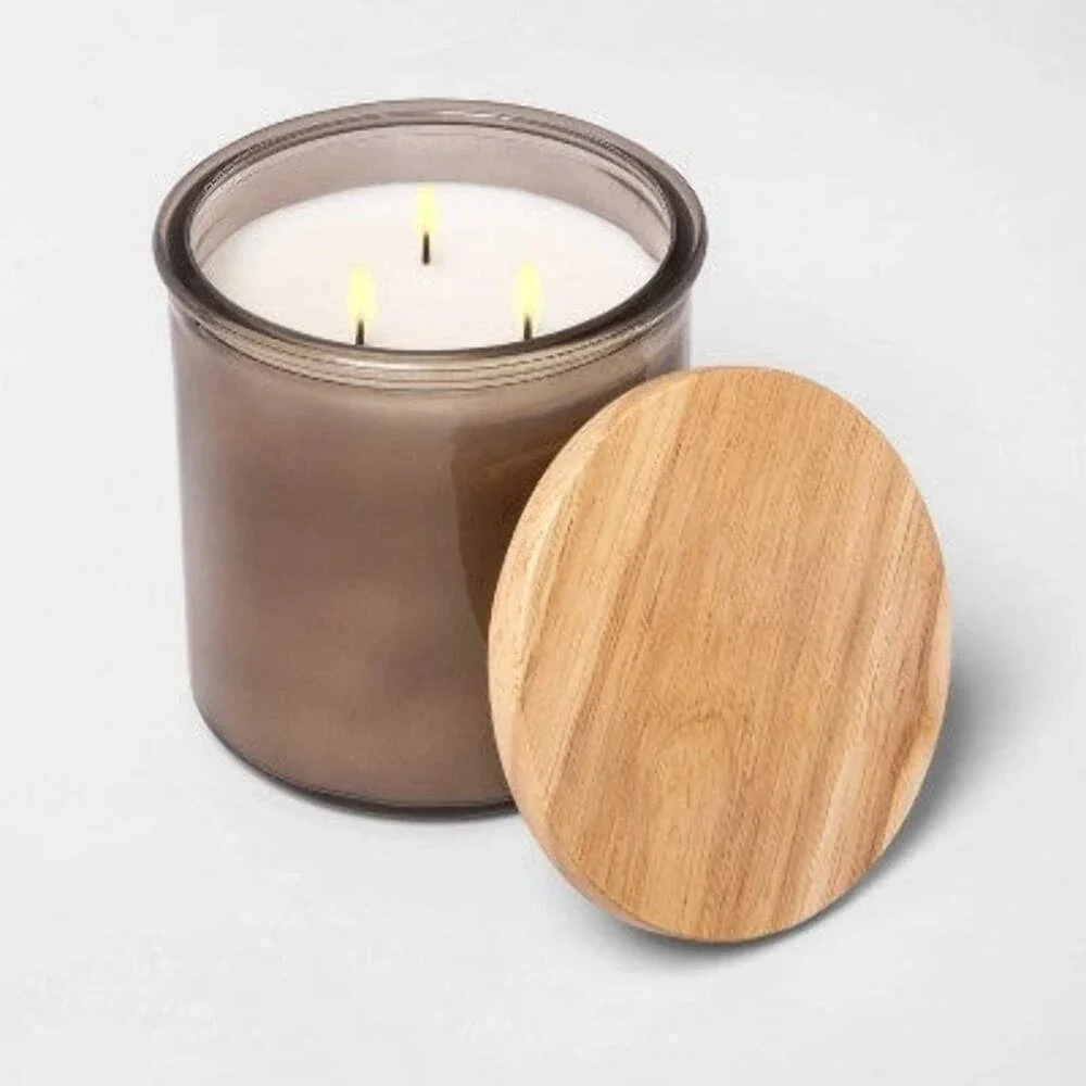 Threshold Vetiver Cedarwood Scented Candle 2 Lead Free Wicks 14.5 oz Burn 40 hrs